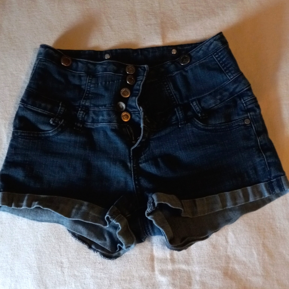 Size 5/6 shorts Rue 21 Grand